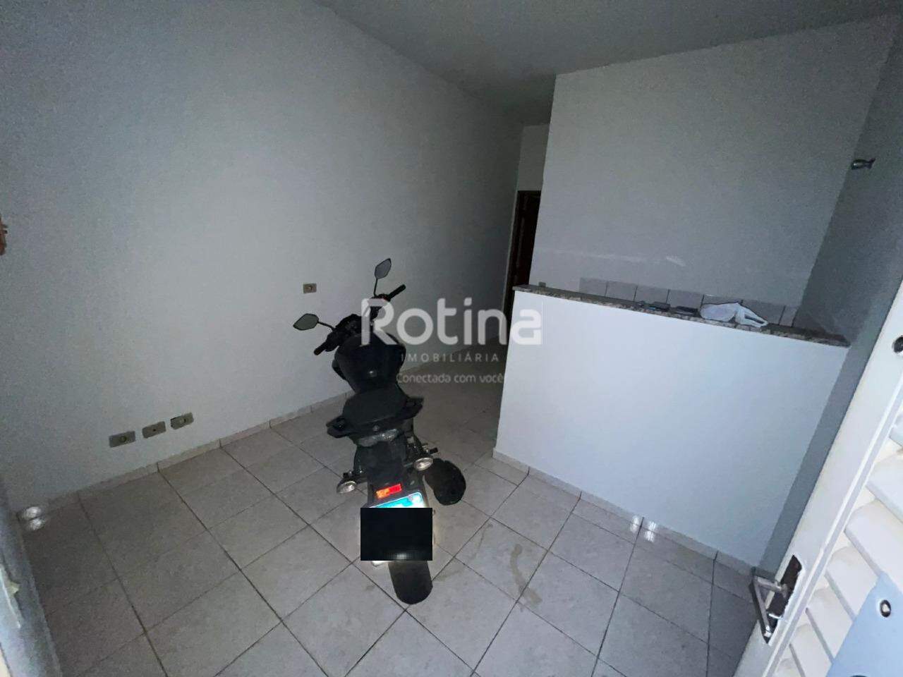 Kitnet para alugar, 1 quarto em Uberlândia no bairro Tibery no valor de R$ 950,00 - Rotina Imobiliária: 
