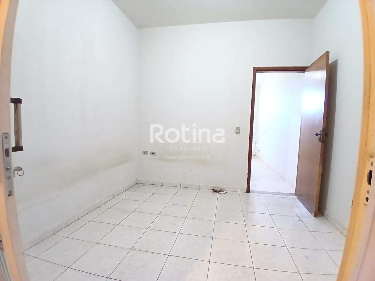 Kitnet para alugar, 1 quarto em Uberlândia no bairro Tibery no valor de R$ 950,00 - Rotina Imobiliária: 