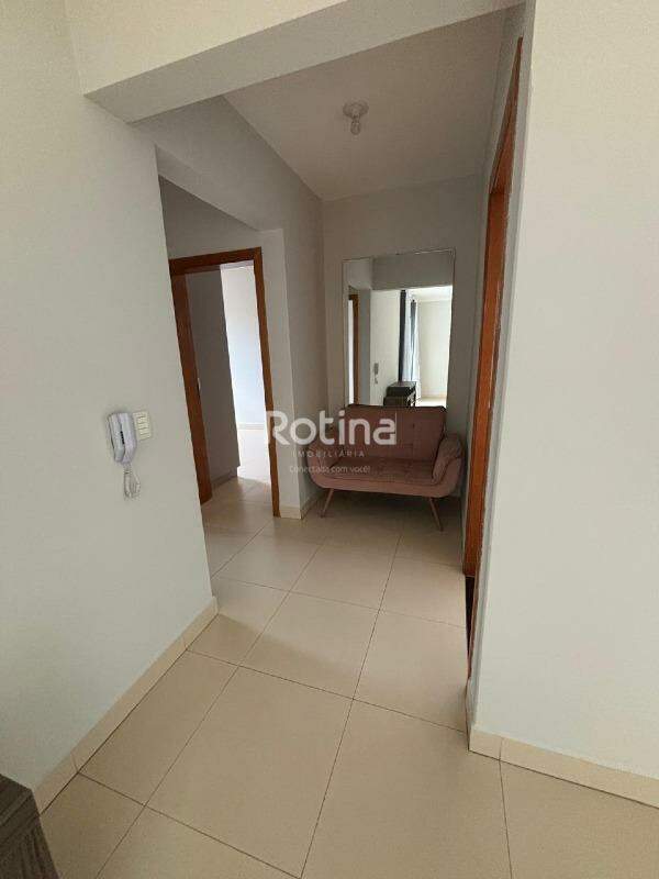 Apartamento para alugar, 2 quartos em Uberlândia no bairro Presidente Roosevelt no valor de R$ 2.200,00 - Rotina Imobiliária: 