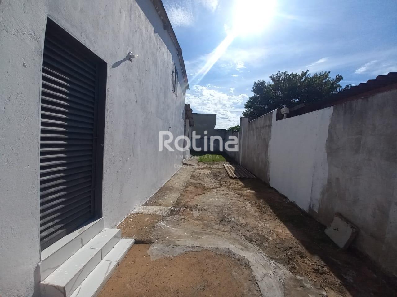Casa para alugar, 3 quartos em Uberlândia no bairro Shopping Park no valor de R$ 2.500,00 - Rotina Imobiliária: 