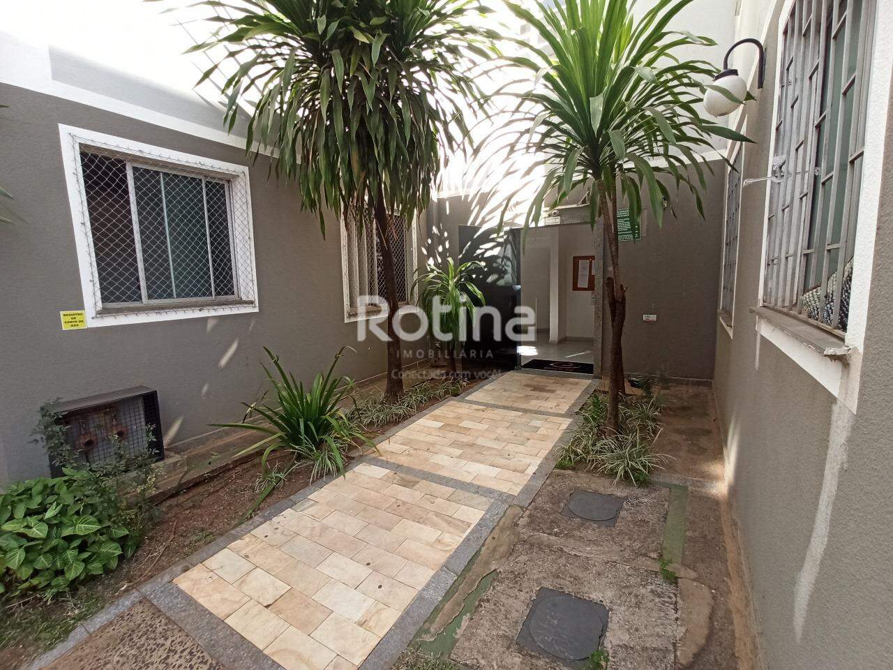 Apartamento para alugar, 2 quartos em Uberlândia no bairro Chacaras Tubalina e Quartel no valor de R$ 800,00 - Rotina Imobiliária: 