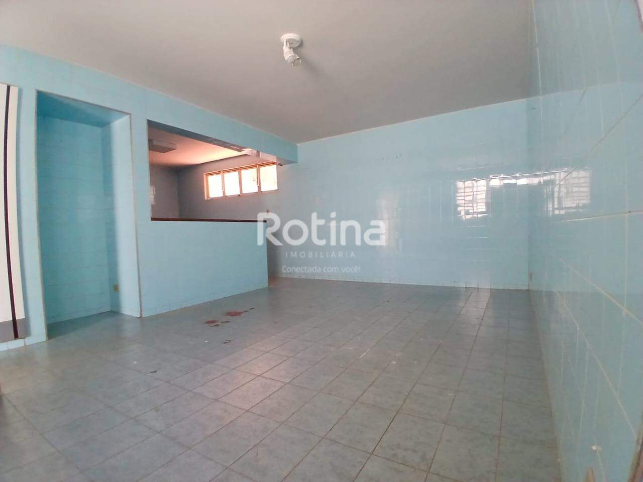 Casa à venda, 3 quartos em Uberlândia no bairro Martins no valor de R$ 900.000,00 - Rotina Imobiliária: 