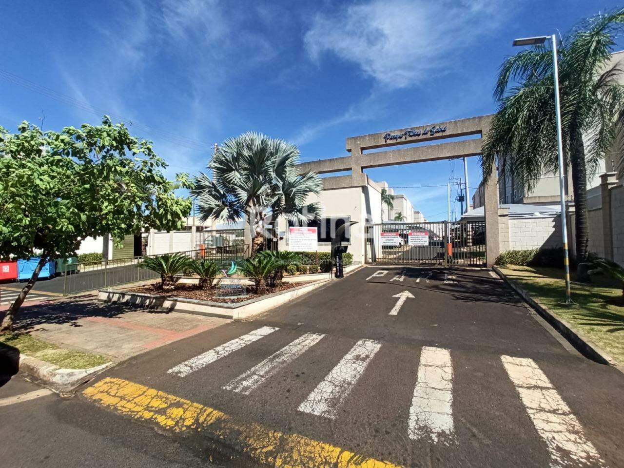 Apartamento para alugar, 2 quartos em Uberlândia no bairro Jardim Patrícia no valor de R$ 1.300,00 - Rotina Imobiliária: 