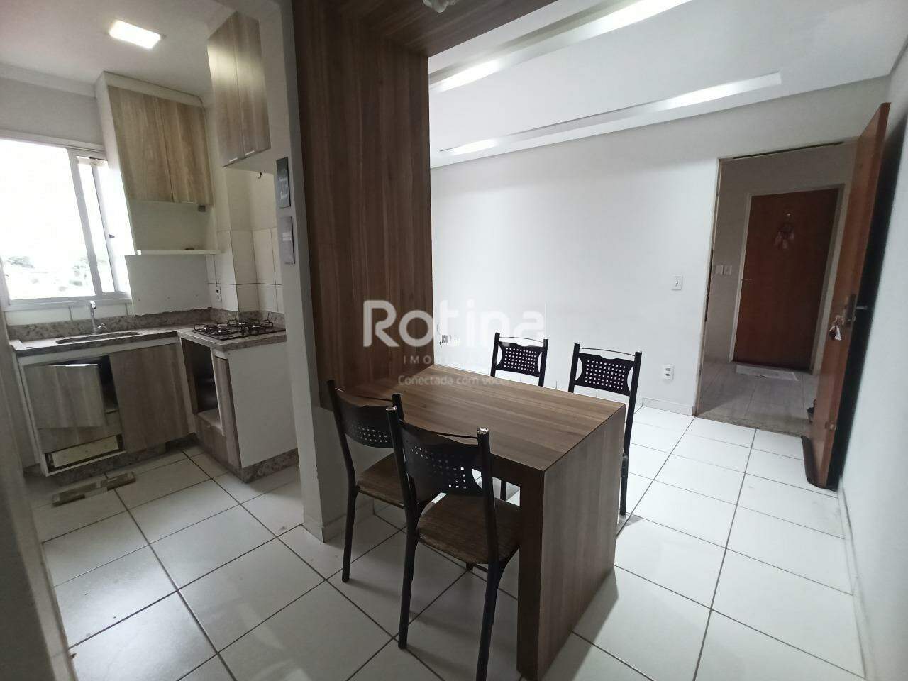 Apartamento para alugar, 2 quartos em Uberlândia no bairro Jardim Holanda no valor de R$ 1.140,00 - Rotina Imobiliária: 