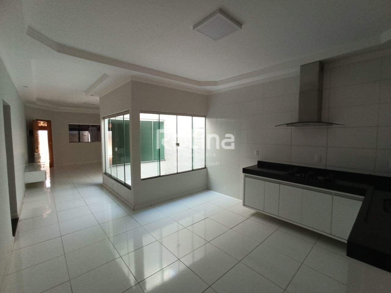 Casa para alugar, 2 quartos em Uberlândia no bairro Jardim Europa no valor de R$ 3.300,00 - Rotina Imobiliária: 