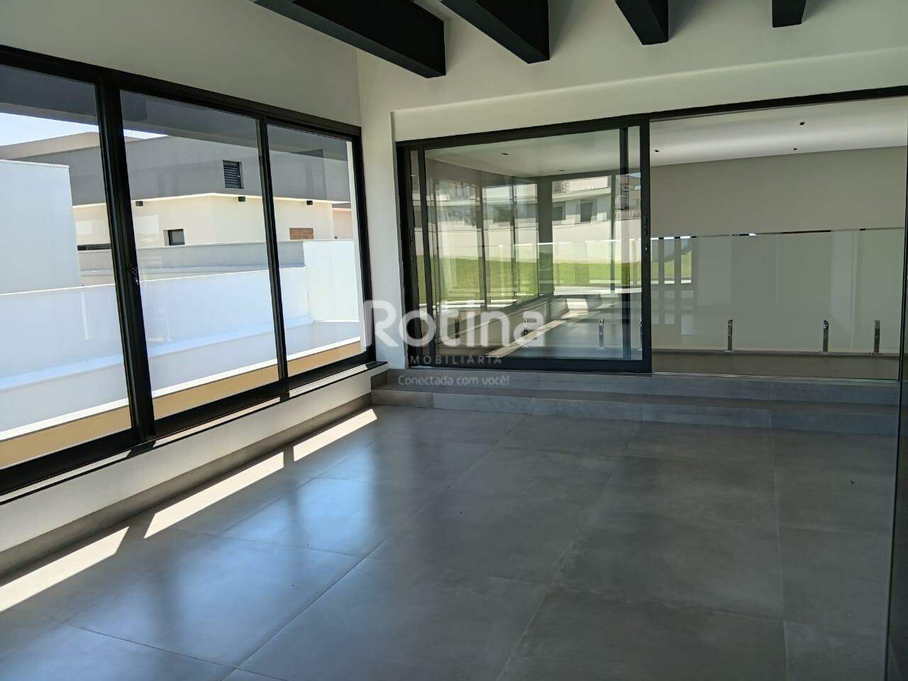 Casa Condomínio Fechado à venda, 3 quartos em Uberlândia no bairro Cond. Alphaville II no valor de R$ 4.246.900,00 - Rotina Imobiliária: 