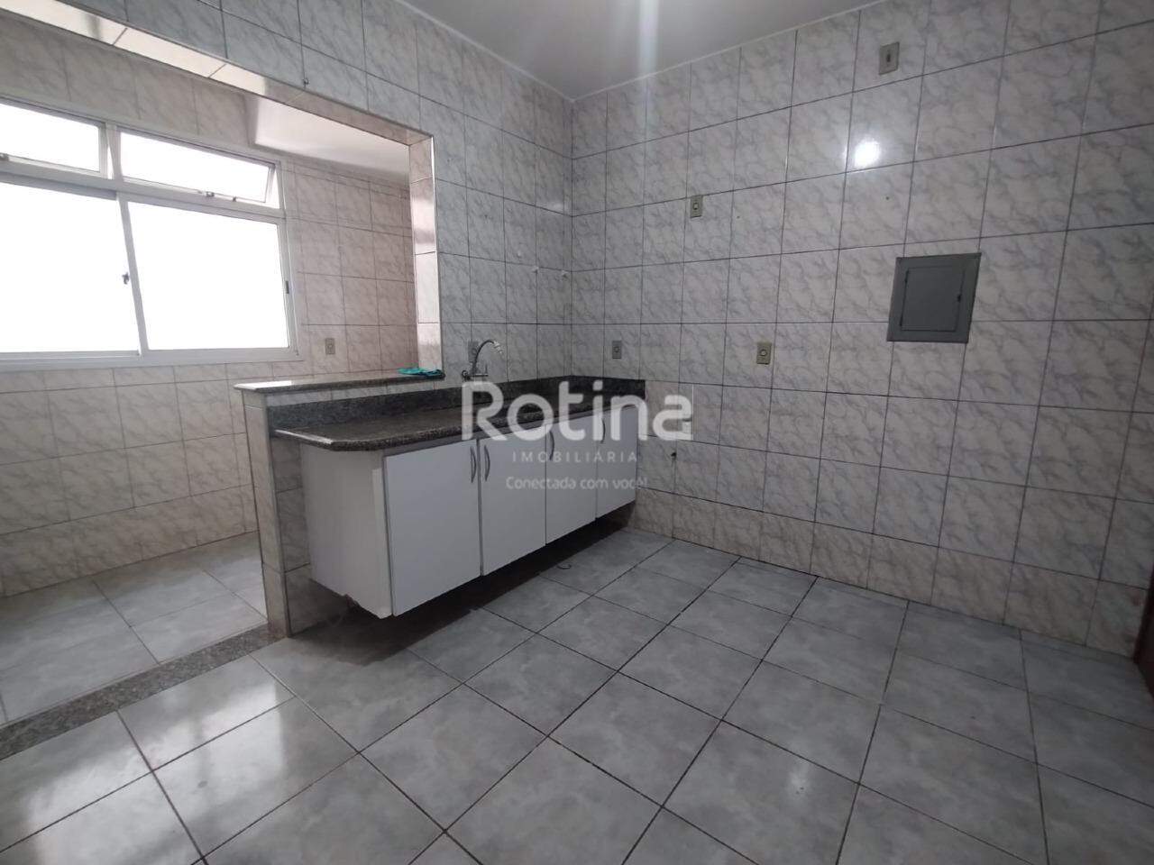 Apartamento para alugar, 4 quartos em Uberlândia no bairro Nossa Senhora Aparecida no valor de R$ 2.000,00 - Rotina Imobiliária: 