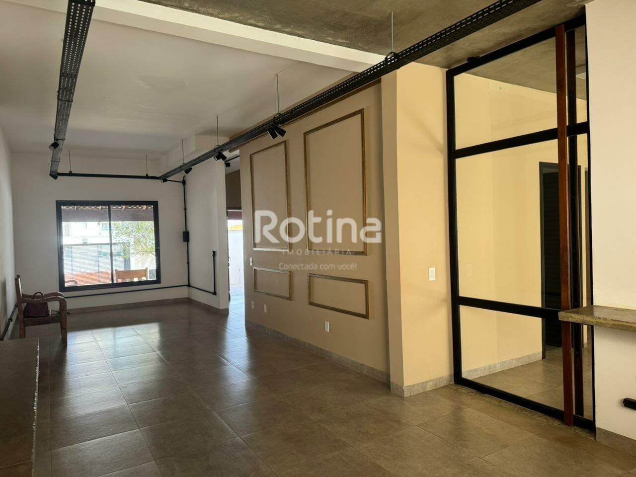 Casa para alugar, 3 quartos em Uberlândia no bairro Osvaldo Rezende no valor de R$ 6.700,00 - Rotina Imobiliária: 