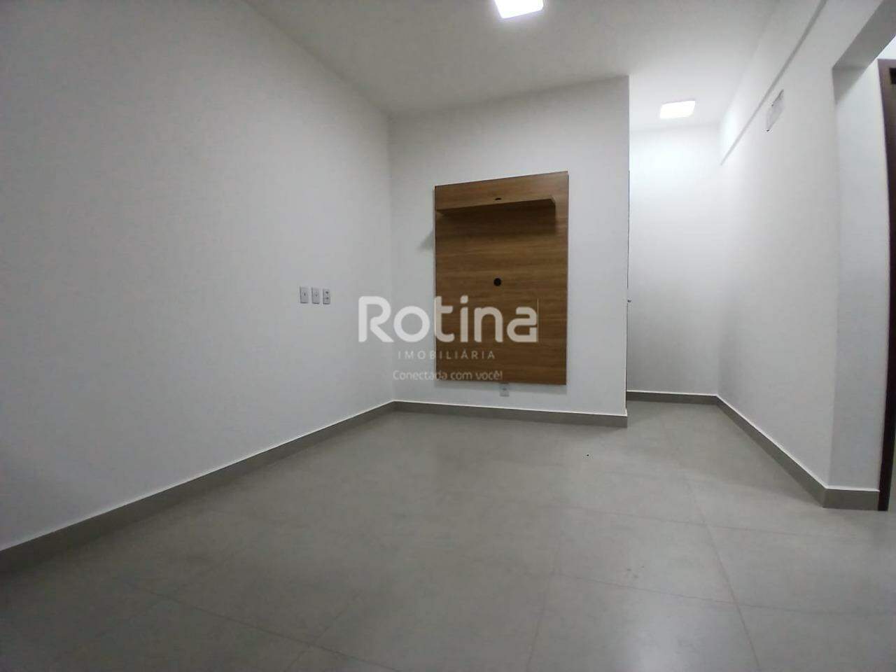 Apartamento para alugar, 2 quartos em Uberlândia no bairro Daniel Fonseca no valor de R$ 2.300,00 - Rotina Imobiliária: 