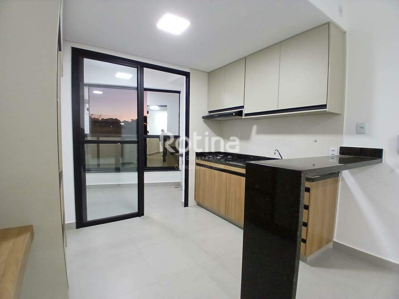 Apartamento para alugar, 2 quartos em Uberlândia no bairro Daniel Fonseca no valor de R$ 2.300,00 - Rotina Imobiliária: 