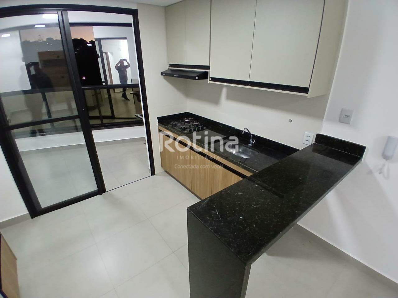 Apartamento para alugar, 2 quartos em Uberlândia no bairro Daniel Fonseca no valor de R$ 2.300,00 - Rotina Imobiliária: 