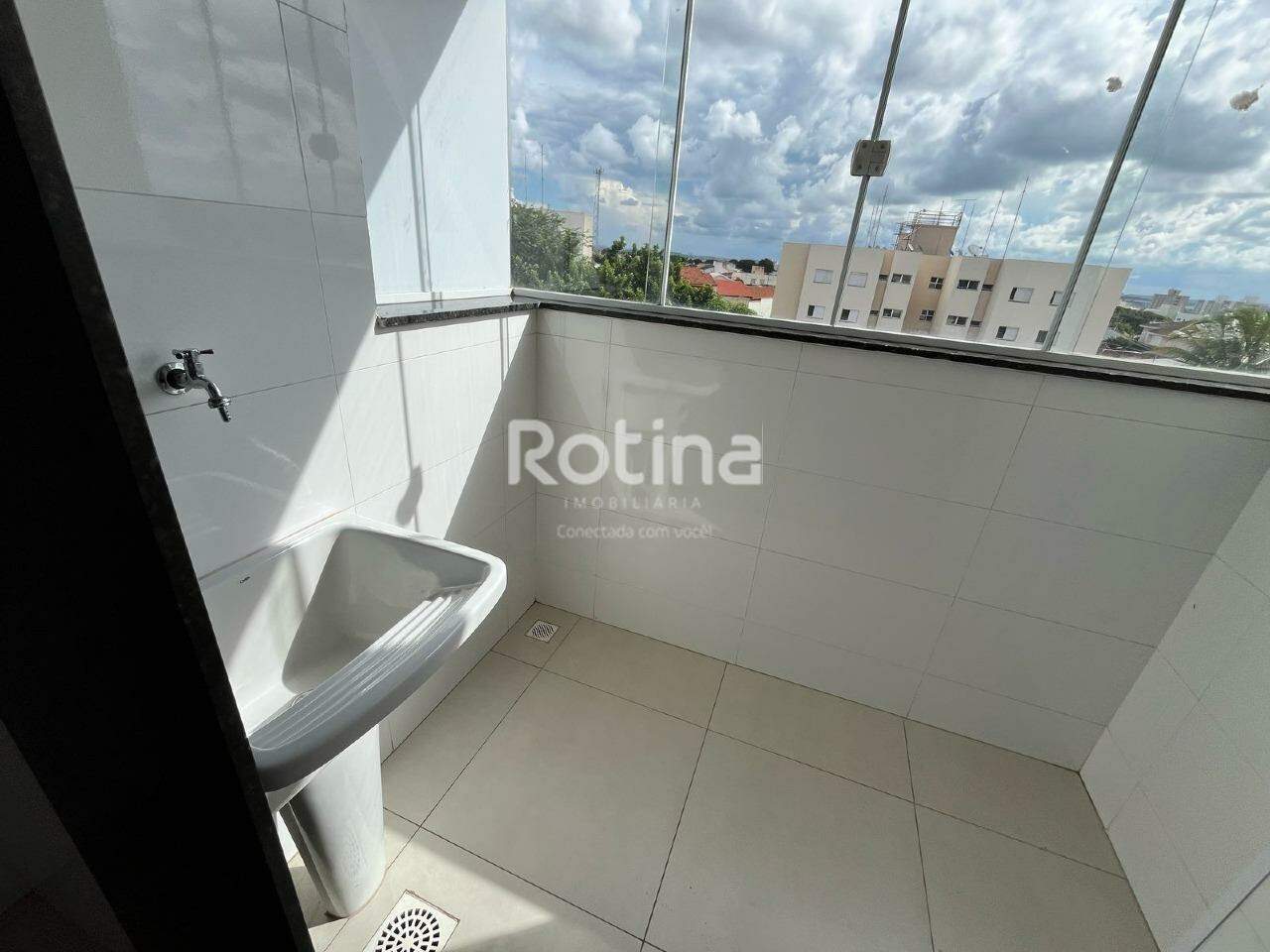 Apartamento para alugar, 2 quartos em Uberlândia no bairro Presidente Roosevelt no valor de R$ 2.000,00 - Rotina Imobiliária: 