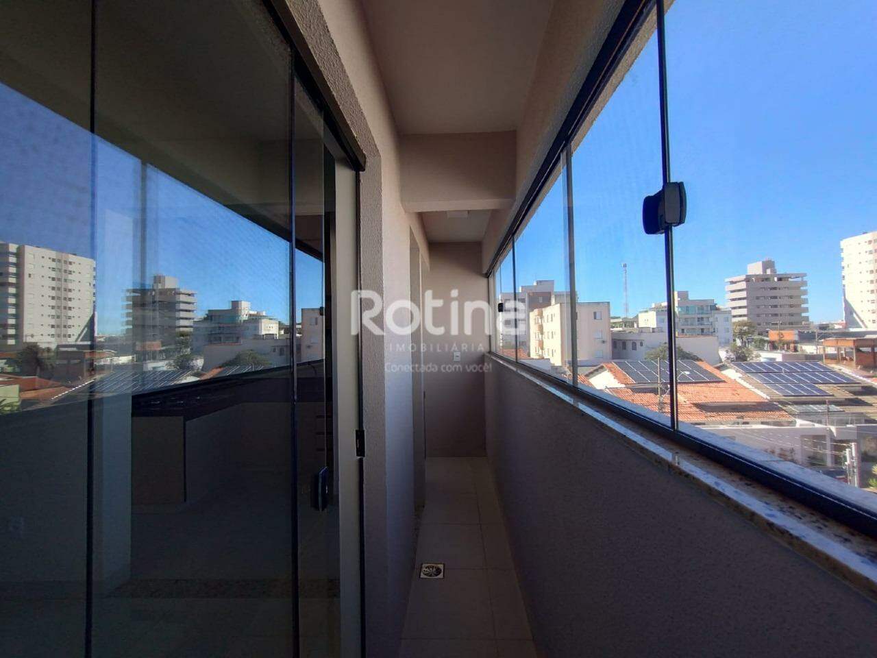 Apartamento para alugar, 2 quartos em Uberlândia no bairro Santa Mônica no valor de R$ 2.300,00 - Rotina Imobiliária: 