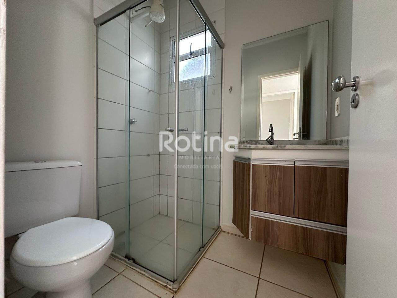 Casa para alugar, 2 quartos em Uberlândia no bairro Aclimação no valor de R$ 1.600,00 - Rotina Imobiliária: 