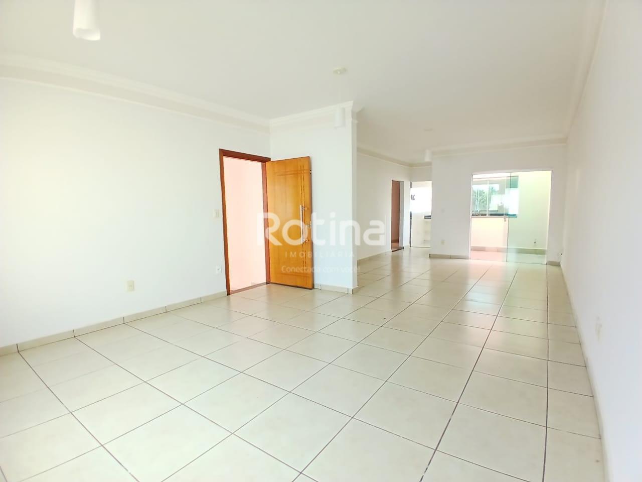 Casa para alugar, 3 quartos em Uberlândia no bairro Presidente Roosevelt no valor de R$ 3.500,00 - Rotina Imobiliária: 