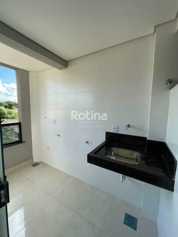 Apartamento à venda, 3 quartos em Uberlândia no bairro Santa Mônica no valor de R$ 630.000,00 - Rotina Imobiliária: 