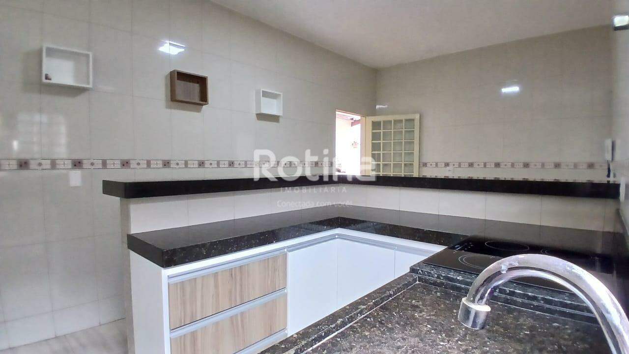 Casa à venda, 4 quartos em Uberlândia no bairro Presidente Roosevelt no valor de R$ 550.000,00 - Rotina Imobiliária: 