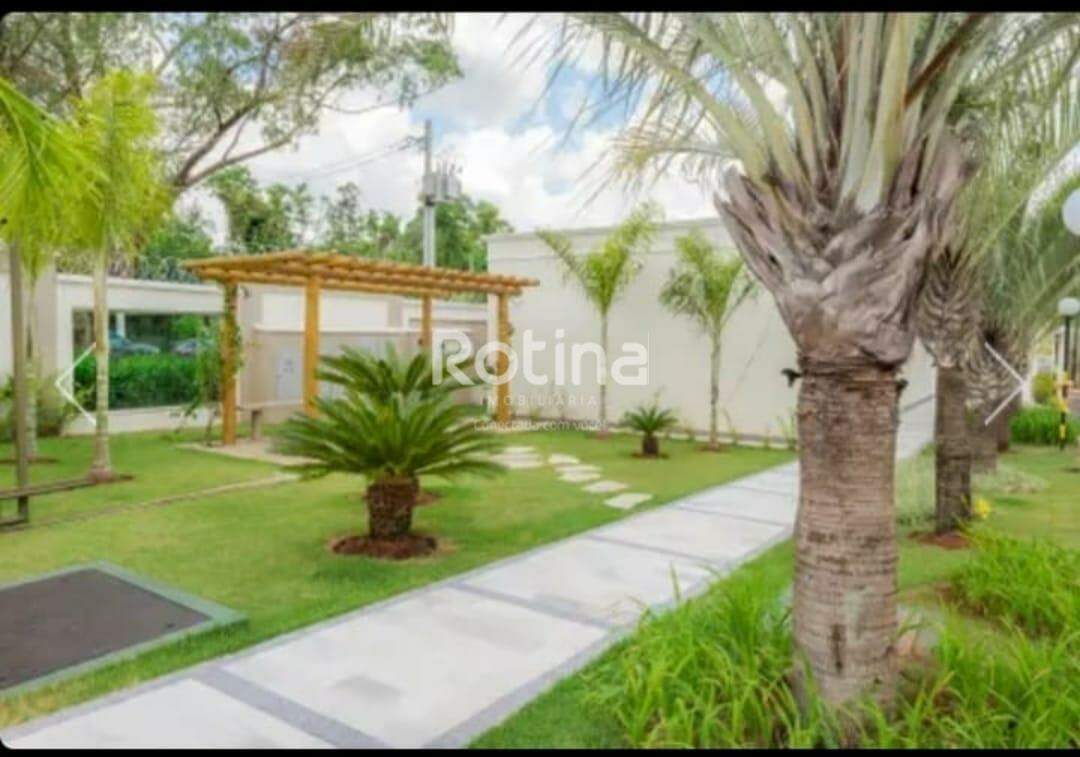 Apartamento à venda, 3 quartos em Uberlândia no bairro Patrimônio no valor de R$ 350.000,00 - Rotina Imobiliária: 