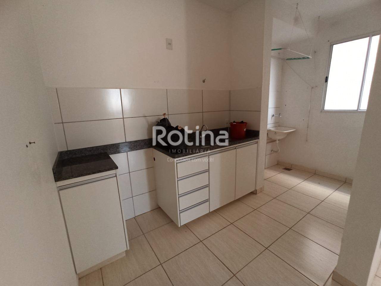 Apartamento para alugar, 2 quartos em Uberlândia no bairro Panorama no valor de R$ 850,00 - Rotina Imobiliária: 