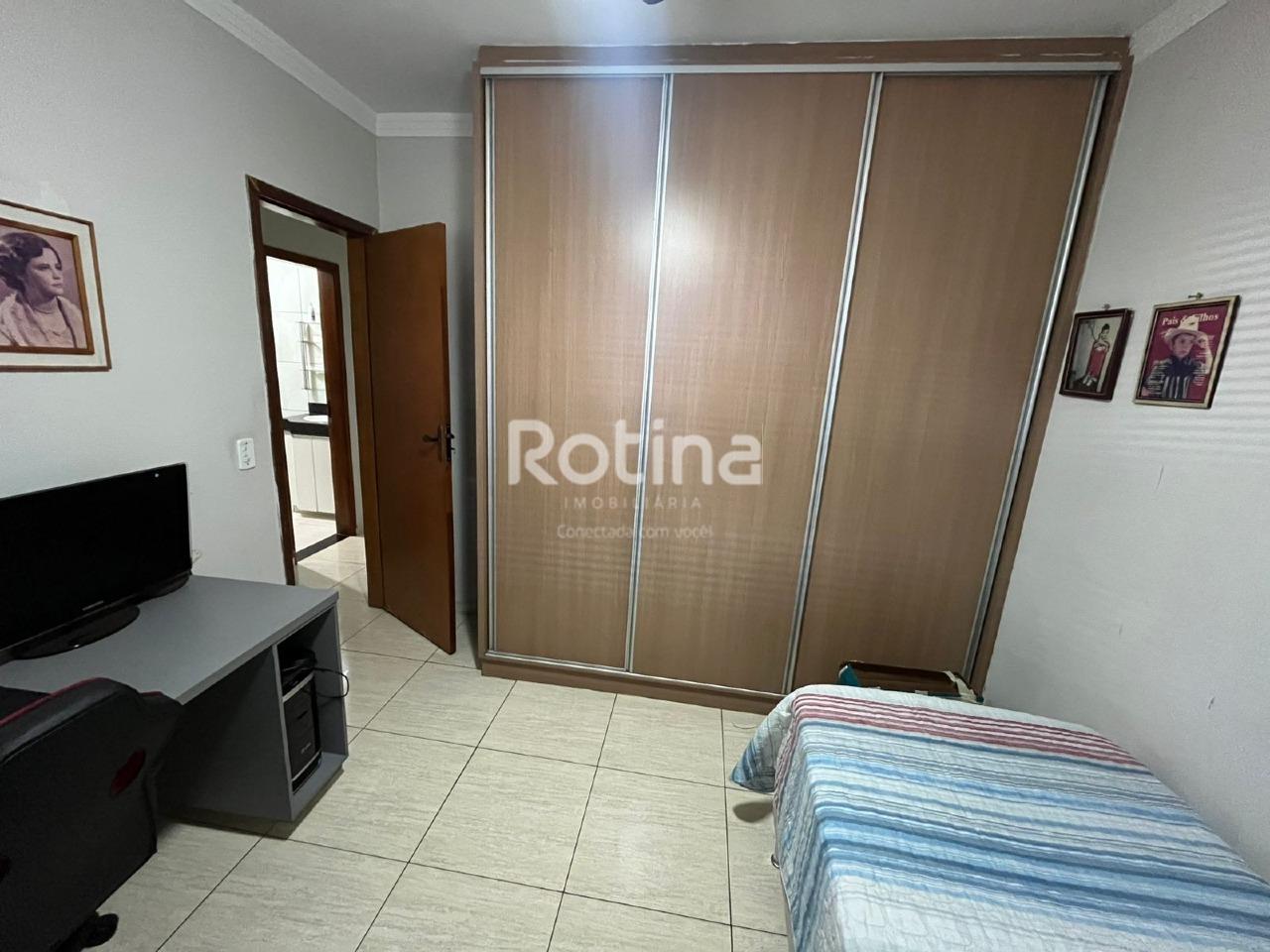 Casa para alugar, 4 quartos em Uberlândia no bairro Daniel Fonseca no valor de R$ 3.200,00 - Rotina Imobiliária: 