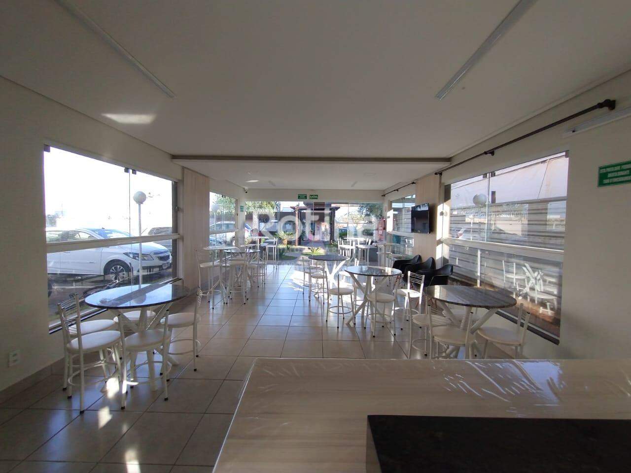 Apartamento para alugar, 2 quartos em Uberlândia no bairro Laranjeiras no valor de R$ 2.000,00 - Rotina Imobiliária: 