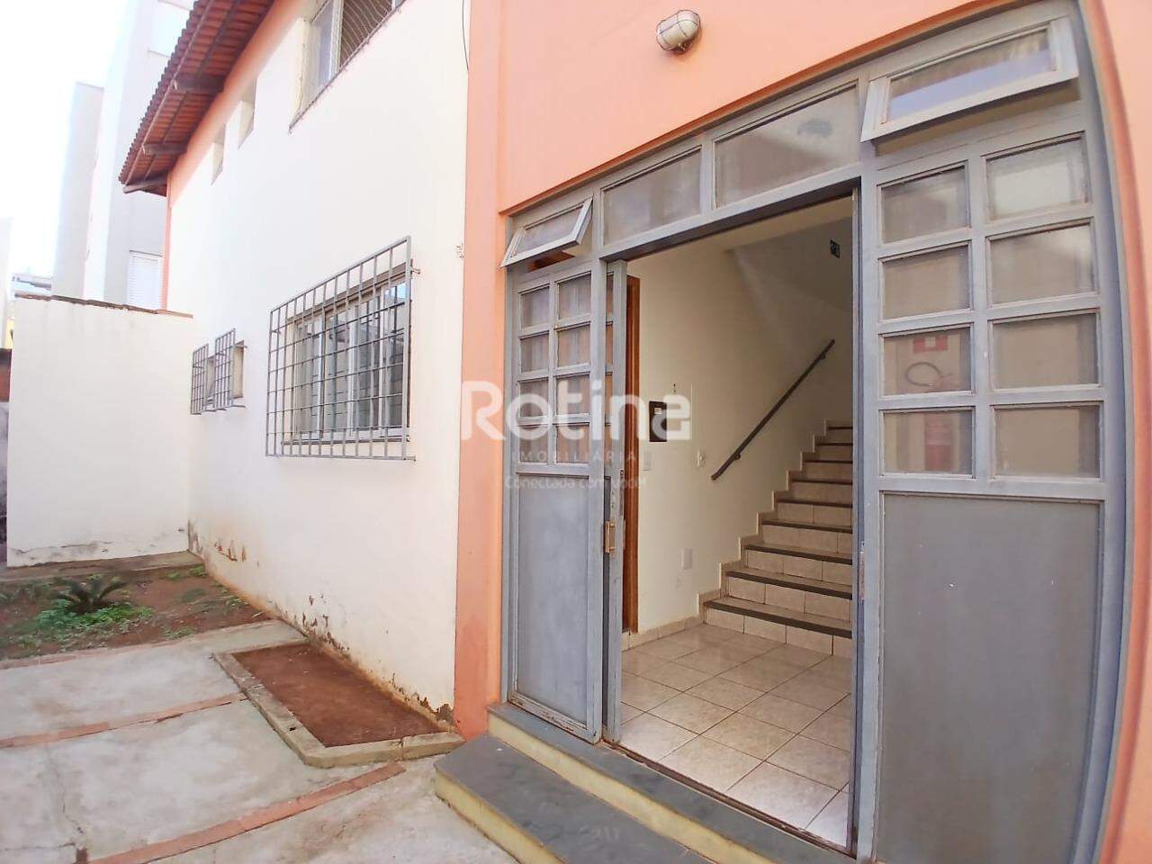 Apartamento para alugar, 3 quartos em Uberlândia no bairro Santa Mônica no valor de R$ 1.700,00 - Rotina Imobiliária: 