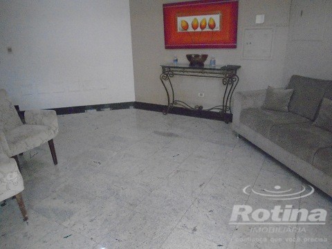 Apartamento para alugar, 3 quartos em Uberlândia no bairro Saraiva no valor de R$ 2.800,00 - Rotina Imobiliária: 0518821a.jpg