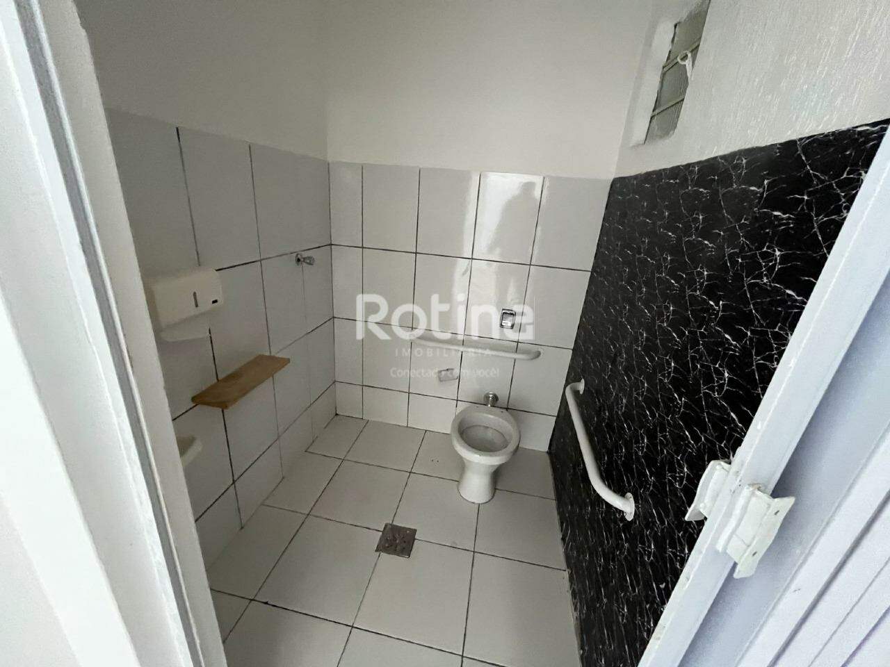Loja para alugar, em Uberlândia no bairro Tibery no valor de R$ 2.000,00 - Rotina Imobiliária: 