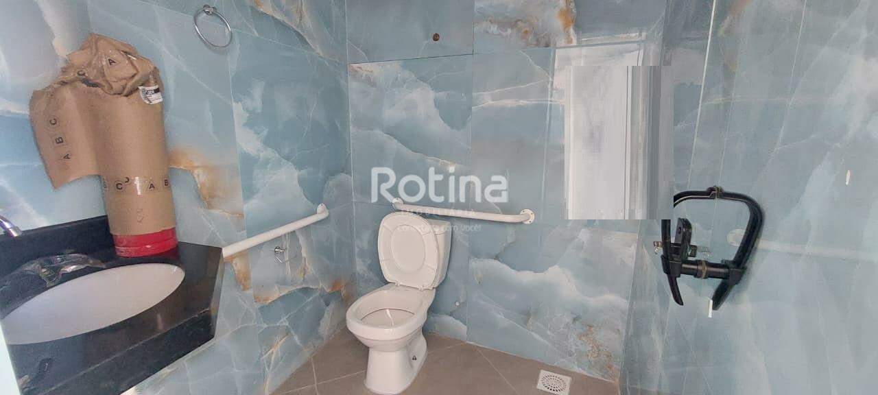 Comercial para alugar, em Uberlândia no bairro Granada no valor de R$ 3.500,00 - Rotina Imobiliária: 