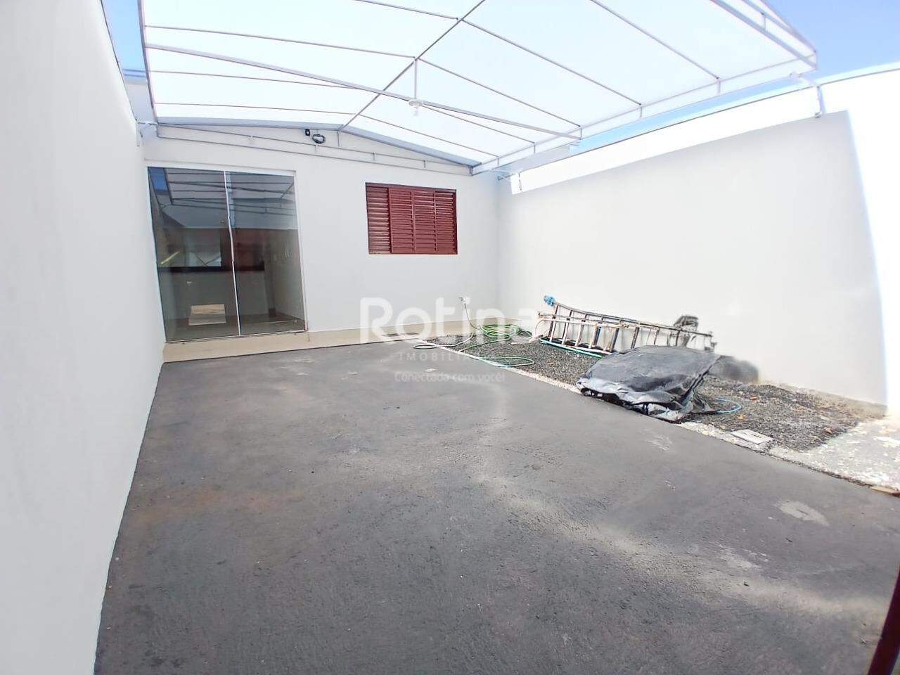 Casa para alugar, 2 quartos em Uberlândia no bairro Shopping Park no valor de R$ 2.300,00 - Rotina Imobiliária: 
