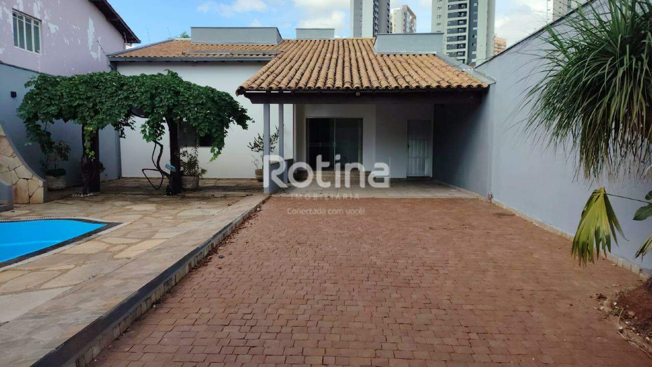 Casa para alugar, 3 quartos em Uberlândia no bairro Jardim Karaíba no valor de R$ 6.000,00 - Rotina Imobiliária: 