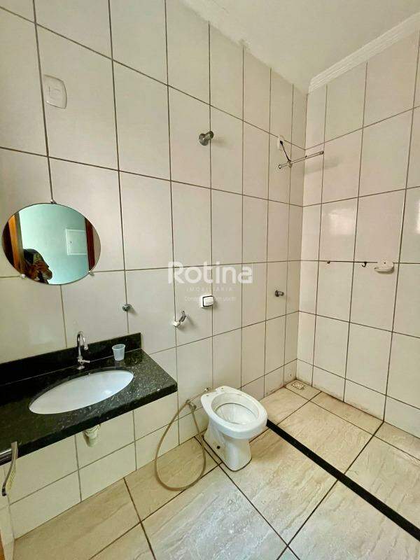 Casa à venda, 2 quartos em Uberlândia no bairro Luizote de Freitas no valor de R$ 270.000,00 - Rotina Imobiliária: 