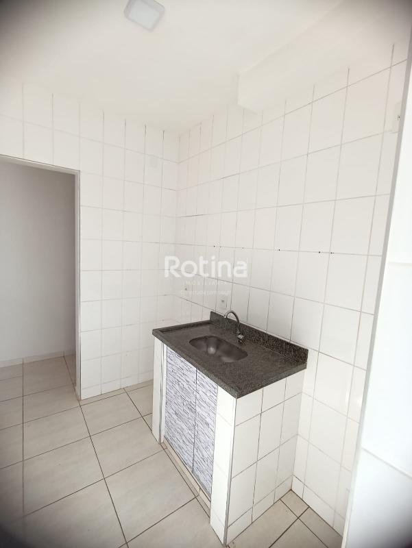 Apartamento à venda, 2 quartos em Uberlândia no bairro Santa Mônica no valor de R$ 230.000,00 - Rotina Imobiliária: 