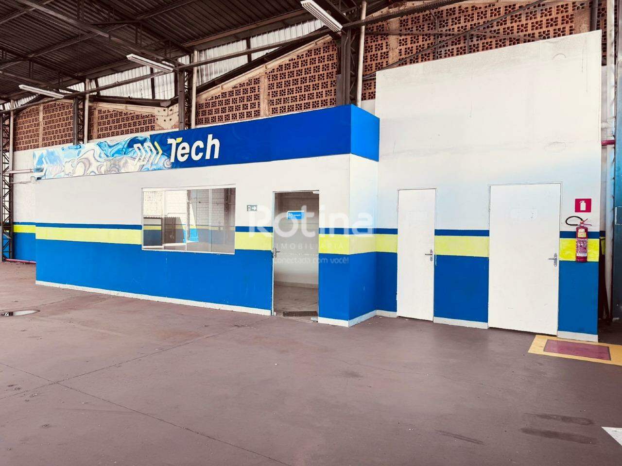 Galpão para alugar, em Uberlândia no bairro Minas Gerais no valor de R$ 15.000,00 - Rotina Imobiliária: 