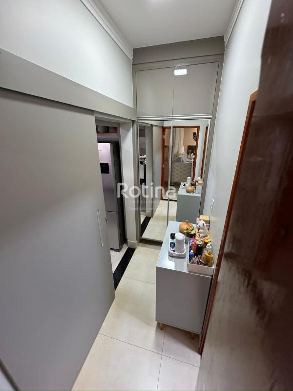 Casa à venda, 4 quartos em Uberlândia no bairro Taiaman no valor de R$ 600.000,00 - Rotina Imobiliária: 