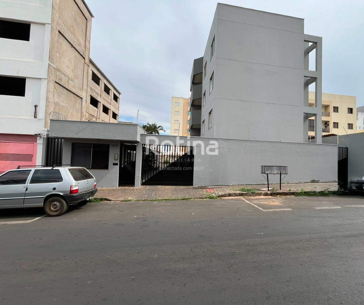 Apartamento para alugar, 3 quartos em Uberlândia no bairro Marta Helena no valor de R$ 2.200,00 - Rotina Imobiliária: 