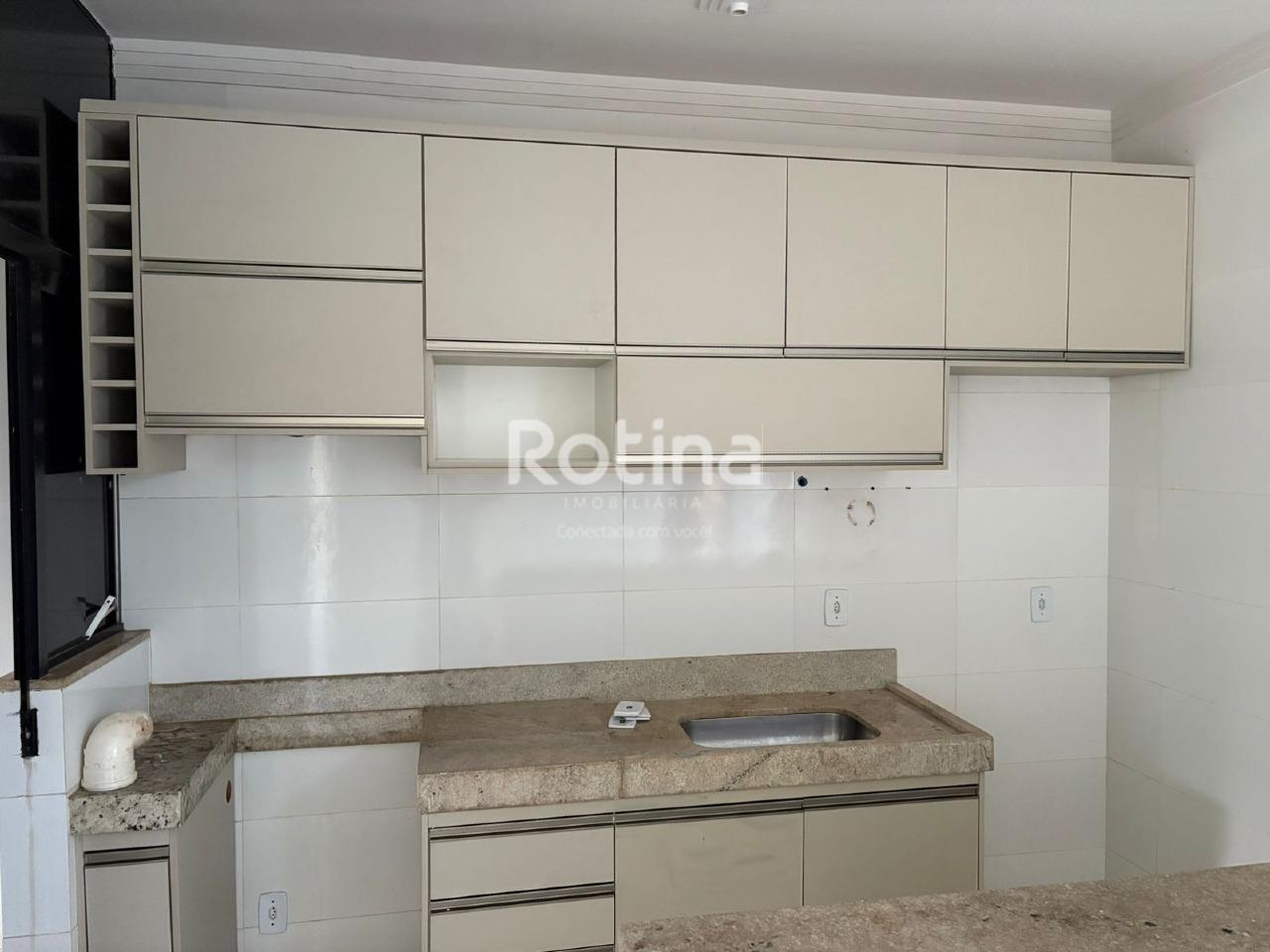 Casa para alugar, 2 quartos em Uberlândia no bairro Shopping Park no valor de R$ 1.600,00 - Rotina Imobiliária: 