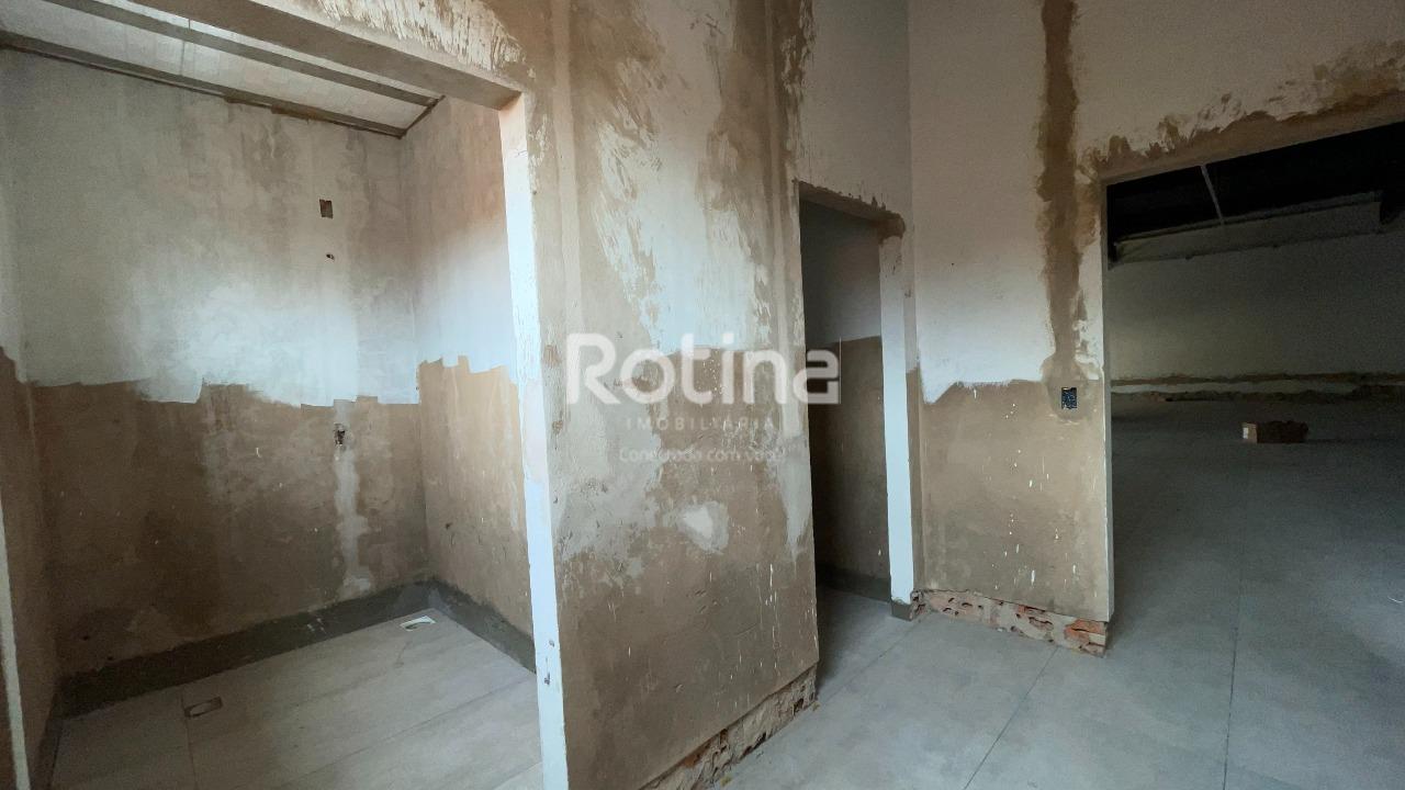 Loja para alugar, em Uberlândia no bairro Nossa Senhora Aparecida no valor de R$ 46.500,00 - Rotina Imobiliária: 