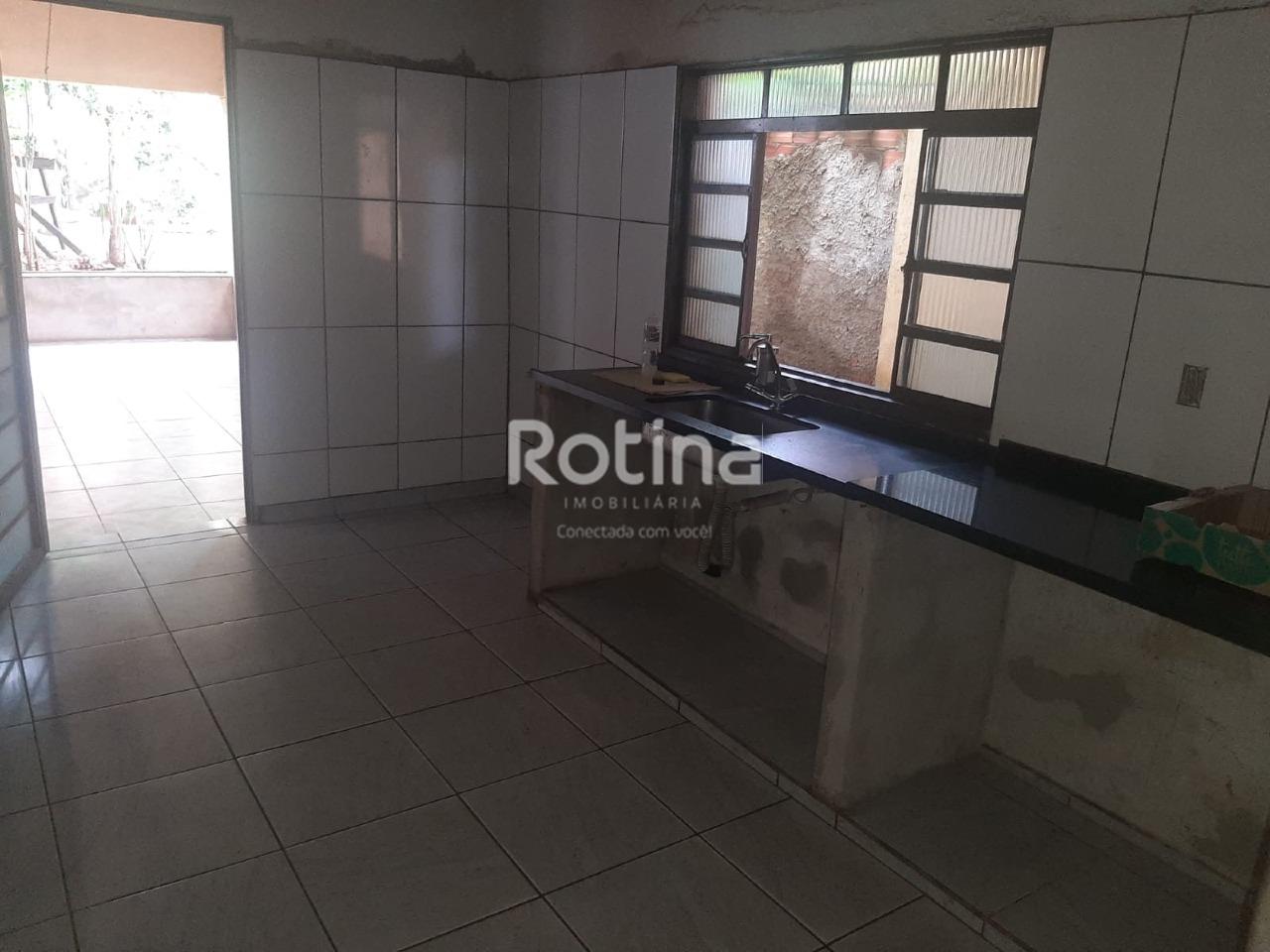 Casa à venda, 3 quartos em Uberlândia no bairro Pampulha no valor de R$ 340.000,00 - Rotina Imobiliária: 