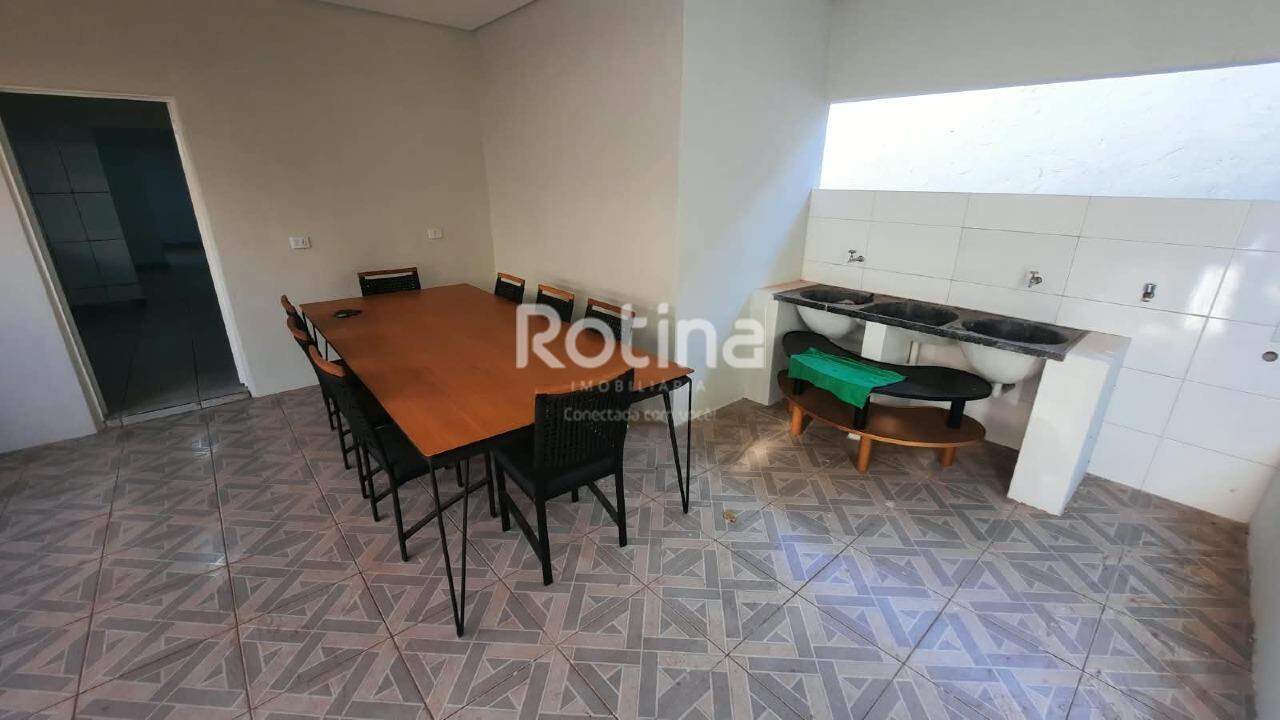 Casa à venda, 3 quartos em Uberlândia no bairro Pampulha no valor de R$ 395.000,00 - Rotina Imobiliária: 