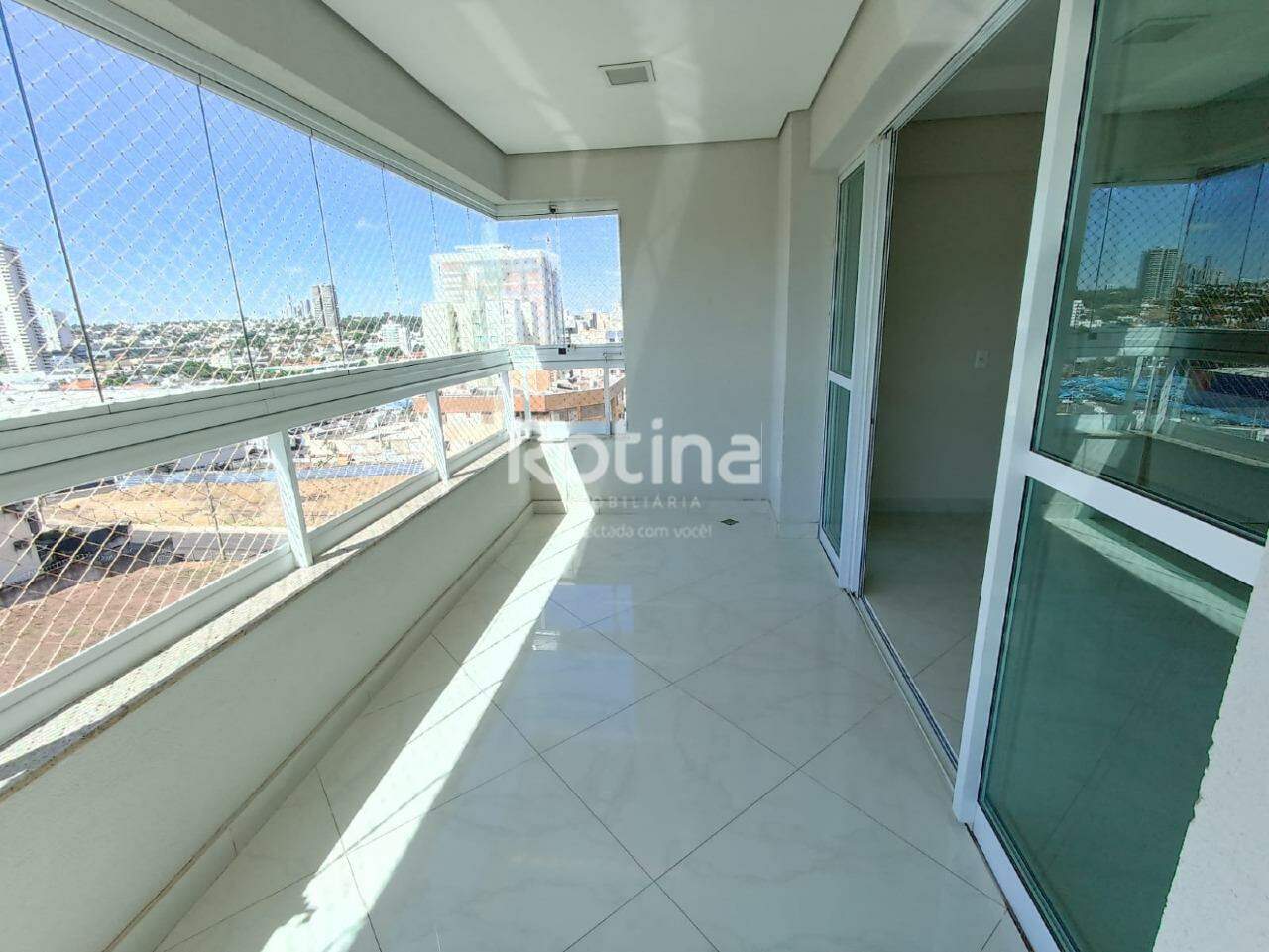 Apartamento à venda, 3 quartos em Uberlândia no bairro Tabajaras no valor de R$ 700.000,00 - Rotina Imobiliária: 