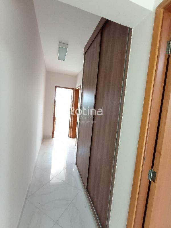 Apartamento à venda, 3 quartos em Uberlândia no bairro Tabajaras no valor de R$ 700.000,00 - Rotina Imobiliária: 