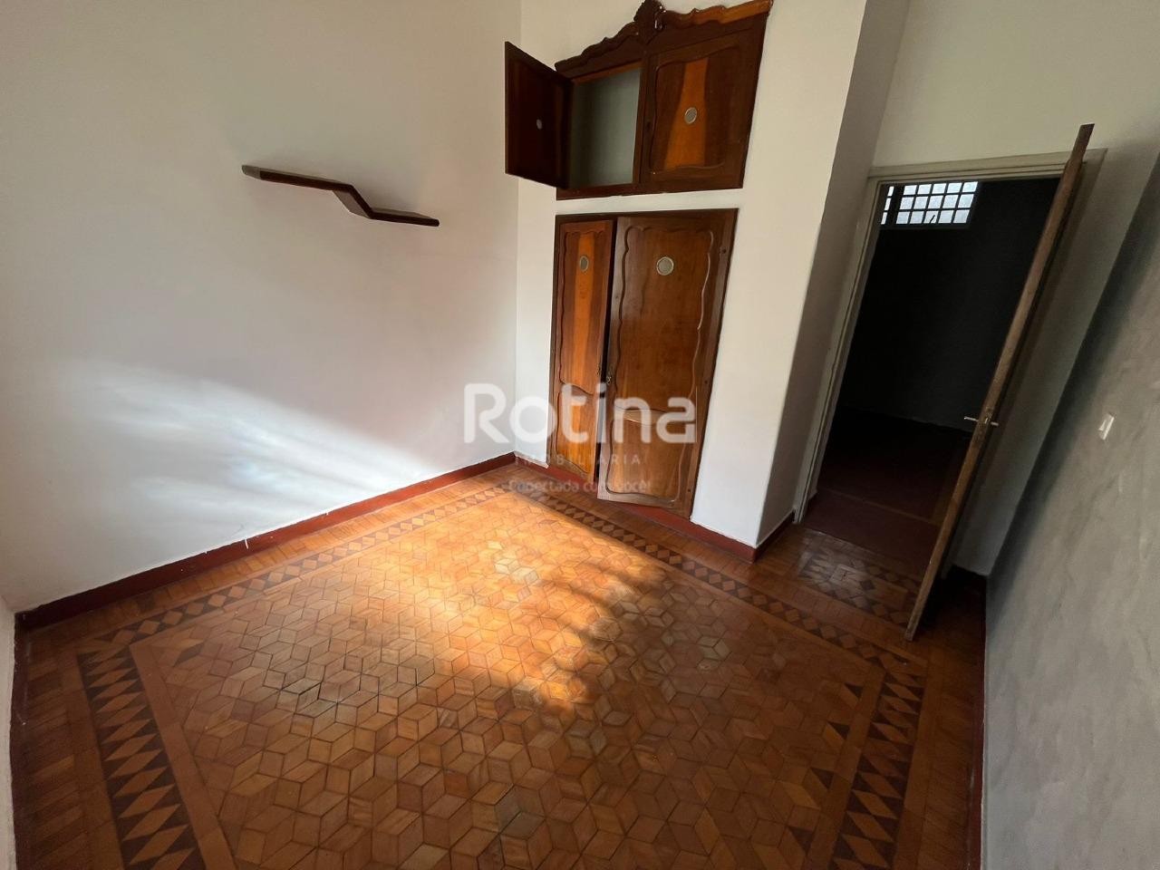 Comercial para alugar, em Uberlândia no bairro Centro no valor de R$ 4.500,00 - Rotina Imobiliária: 