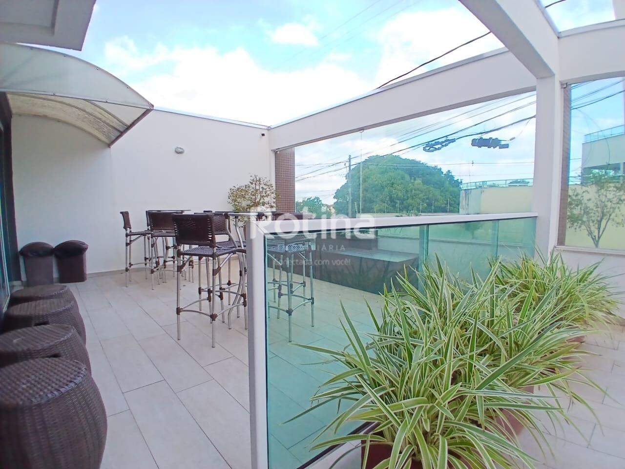 Apartamento para alugar, 2 quartos em Uberlândia no bairro Tubalina no valor de R$ 2.000,00 - Rotina Imobiliária: 