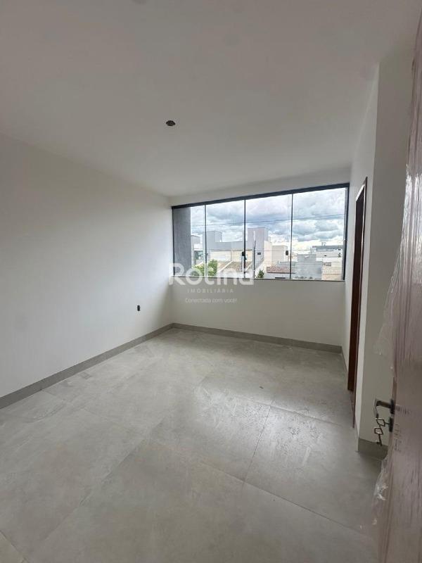 Casa à venda, 2 quartos em Uberlândia no bairro Novo Mundo no valor de R$ 445.000,00 - Rotina Imobiliária: 