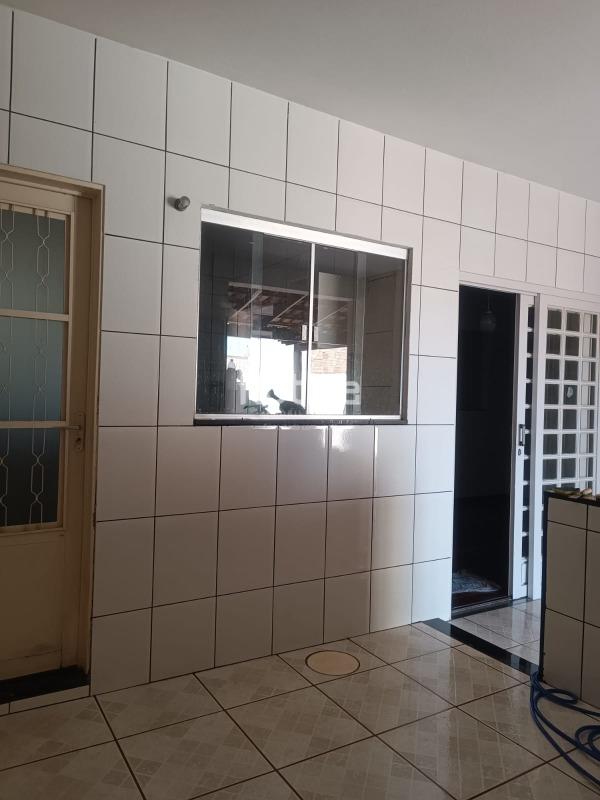 Casa à venda, 3 quartos em Uberlândia no bairro Planalto no valor de R$ 510.000,00 - Rotina Imobiliária: 