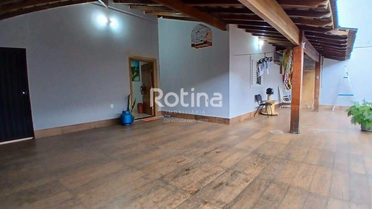 Casa para alugar, 5 quartos em Uberlândia no bairro Jardim Europa no valor de R$ 4.800,00 - Rotina Imobiliária: 