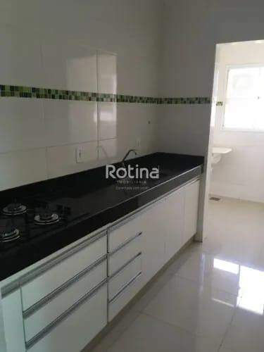 Apartamento para alugar, 2 quartos em Uberlândia no bairro Granada no valor de R$ 1.550,00 - Rotina Imobiliária: 