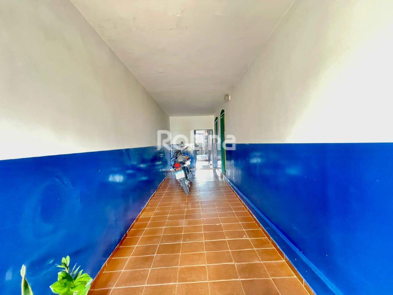 Casa à venda, 6 quartos em Uberlândia no bairro Custódio Pereira no valor de R$ 650.000,00 - Rotina Imobiliária: 