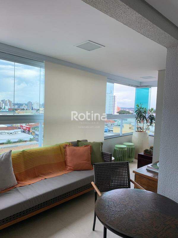 Apartamento à venda, 3 quartos em Uberlândia no bairro Nossa Senhora Aparecida no valor de R$ 1.050.000,00 - Rotina Imobiliária: 